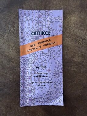🩵 4/10$ or 10/20$ 🩵 sample size makeup & skincare. Amika conditioner